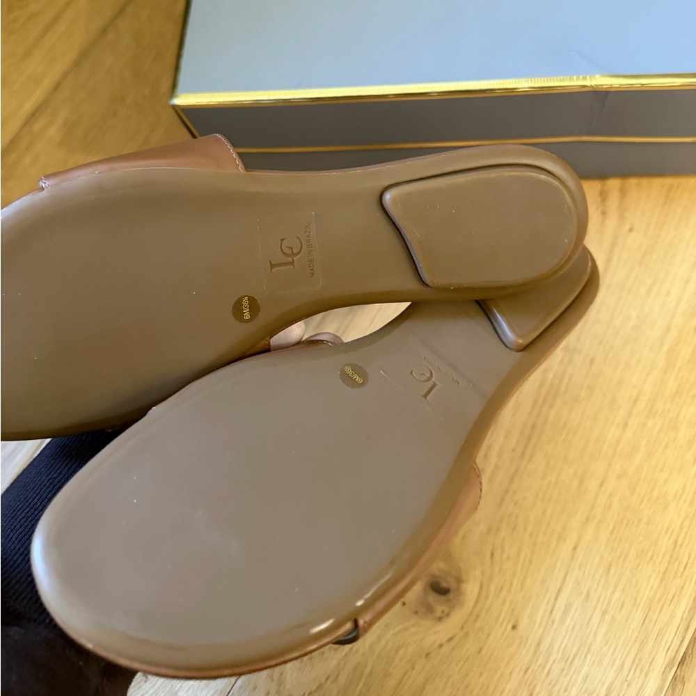 Louise et Cie Lo-Ailani Buckle Slide Sandals Walnut Brown Leather Size 6 New - Picture 3 of 4
